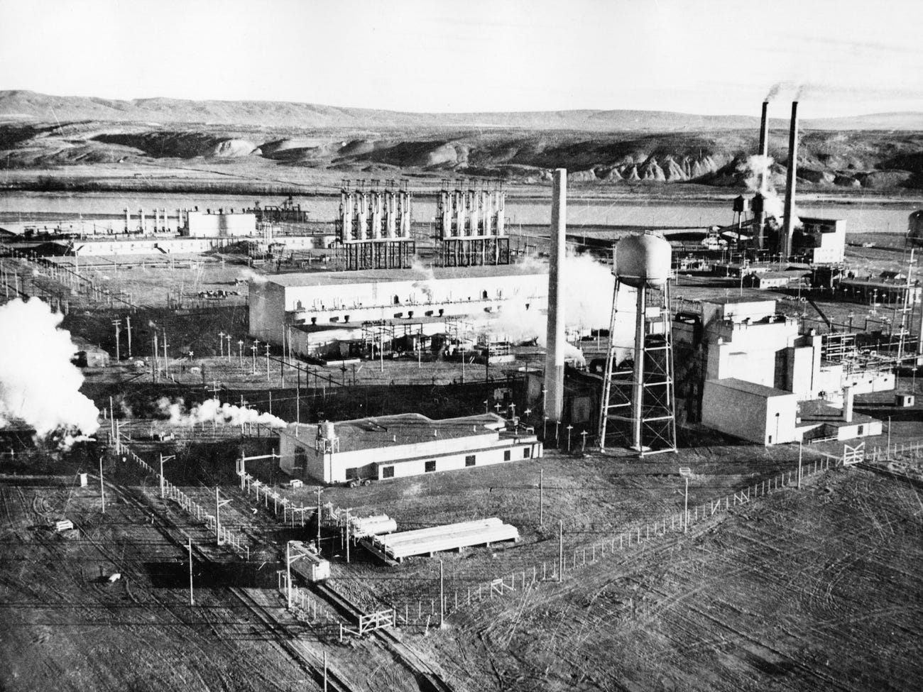 Hanford, 1944